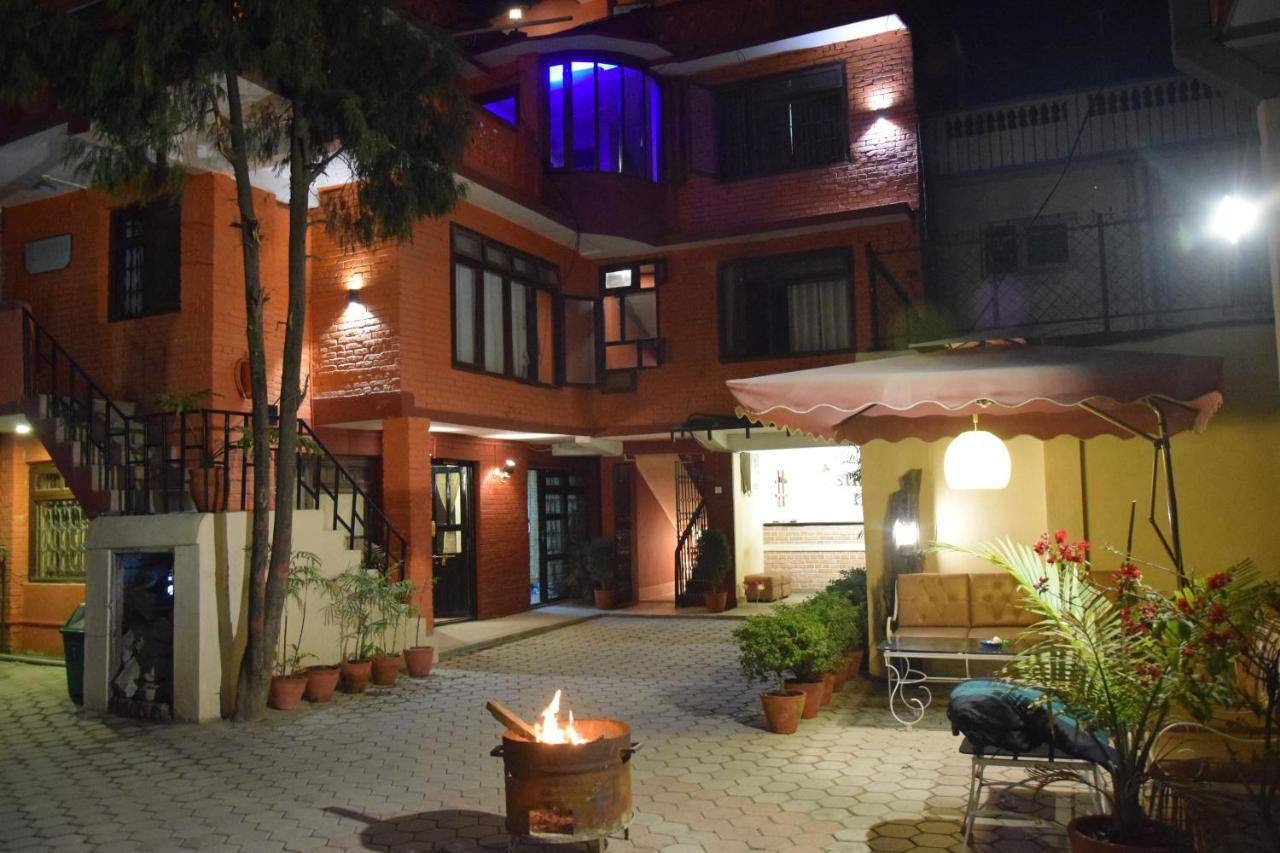 Hotel Siraaj Lalitpur Exterior foto